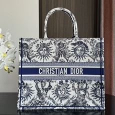 Christian Dior Shopping Bags